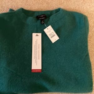 New green Talbots 100% cashmere sweater